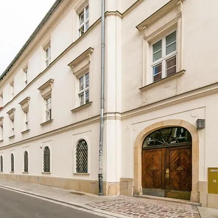 Apartament Fall In *