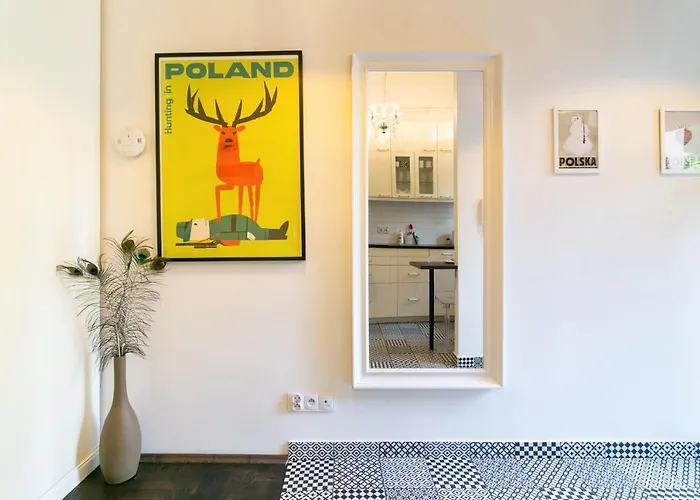 Fall In Apartment Krakau